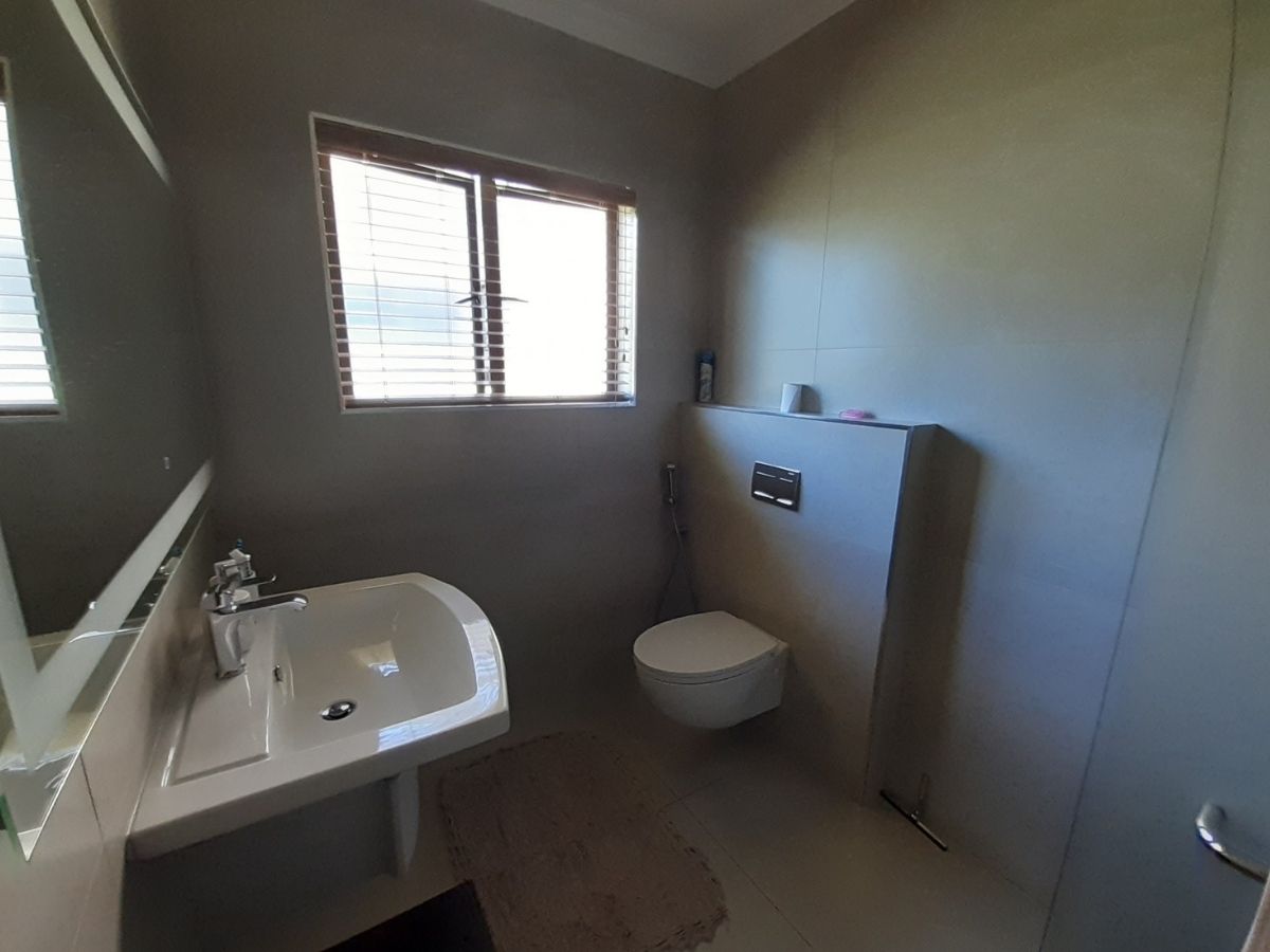St Michaels Manor Interior Bathroom